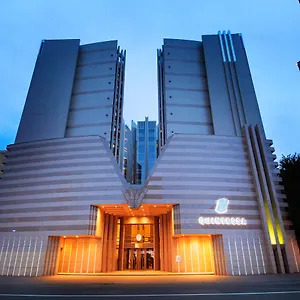 퀸테사 삿포로 4*, 삿포로 시 일본